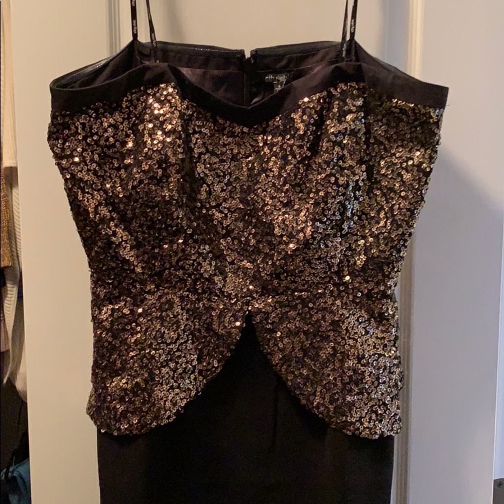 Kind formal sequin dress City chic